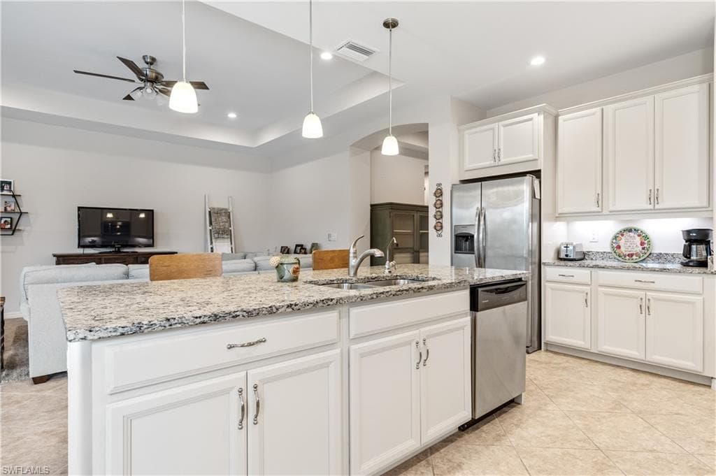 2935 Sunset Pointe CIR-8