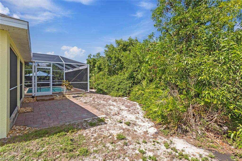 11693 OAKLAND DR-25