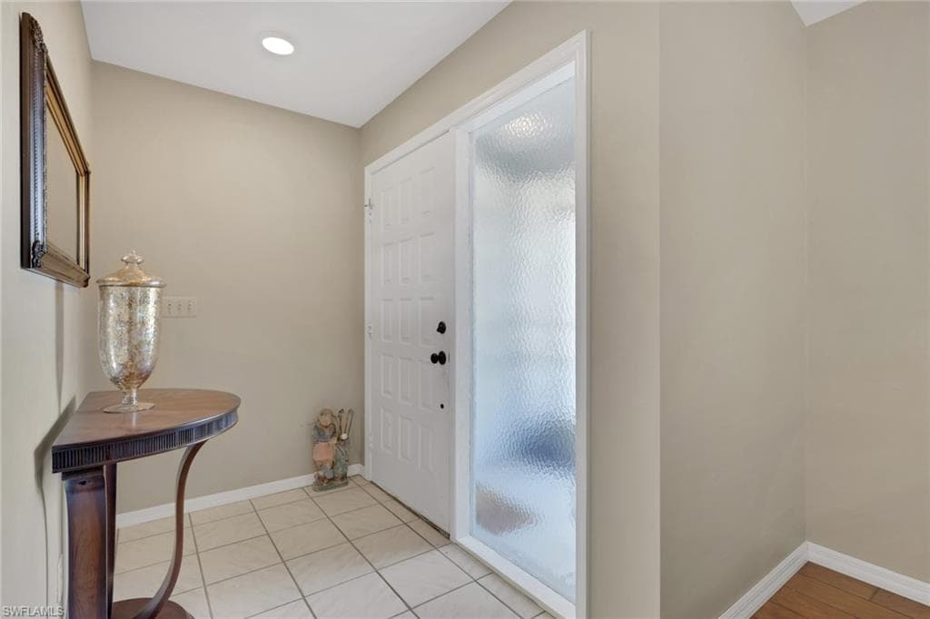 105 Montaubon CT-1