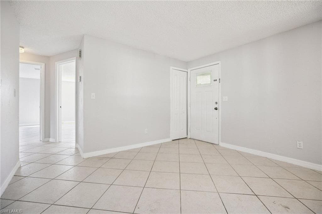 17413 Lee RD-19