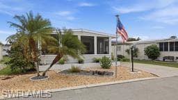 450 N Snead DR-22