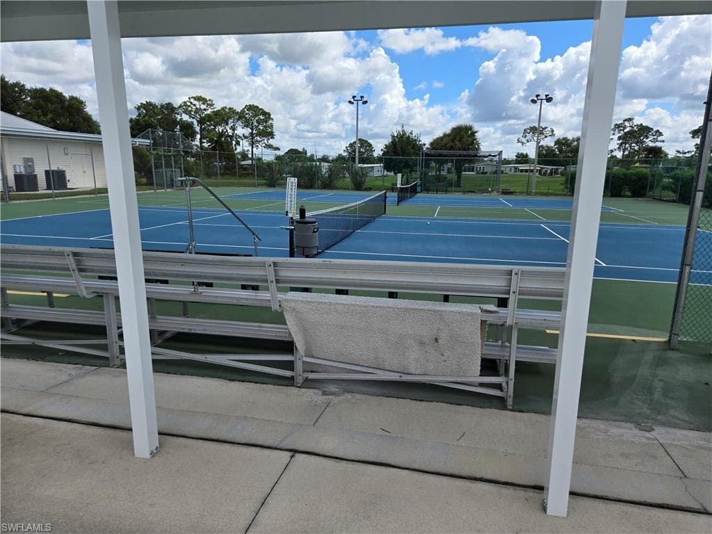 450 N Snead DR-29