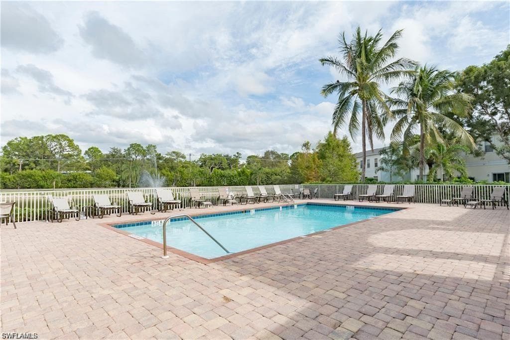 3268 Amanda LN 3-2