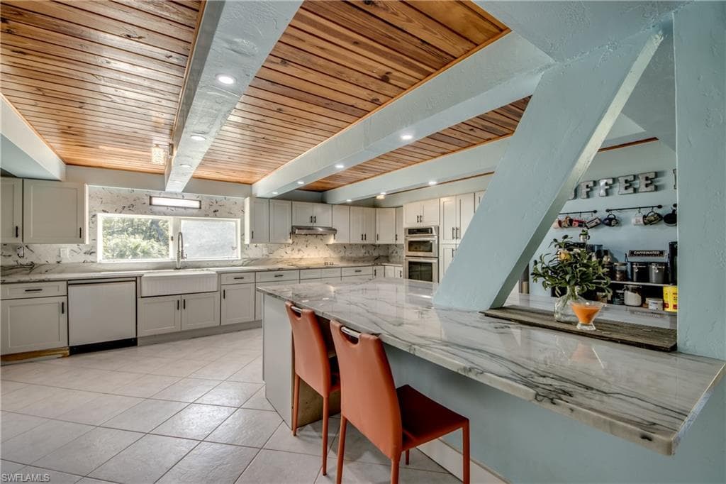 5121 Muddy LN-5
