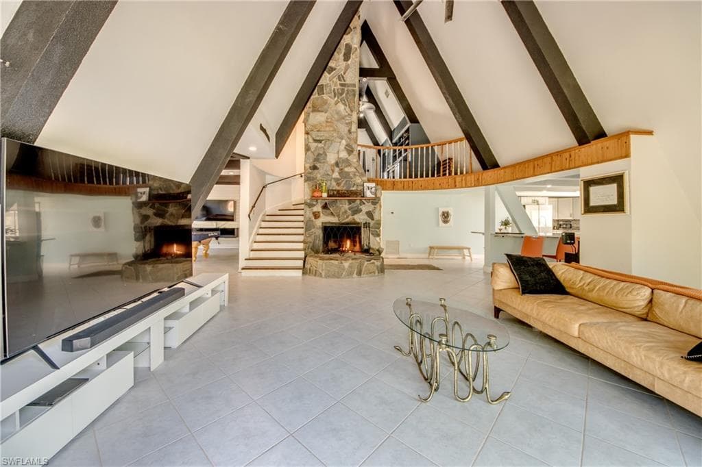 5121 Muddy LN-11