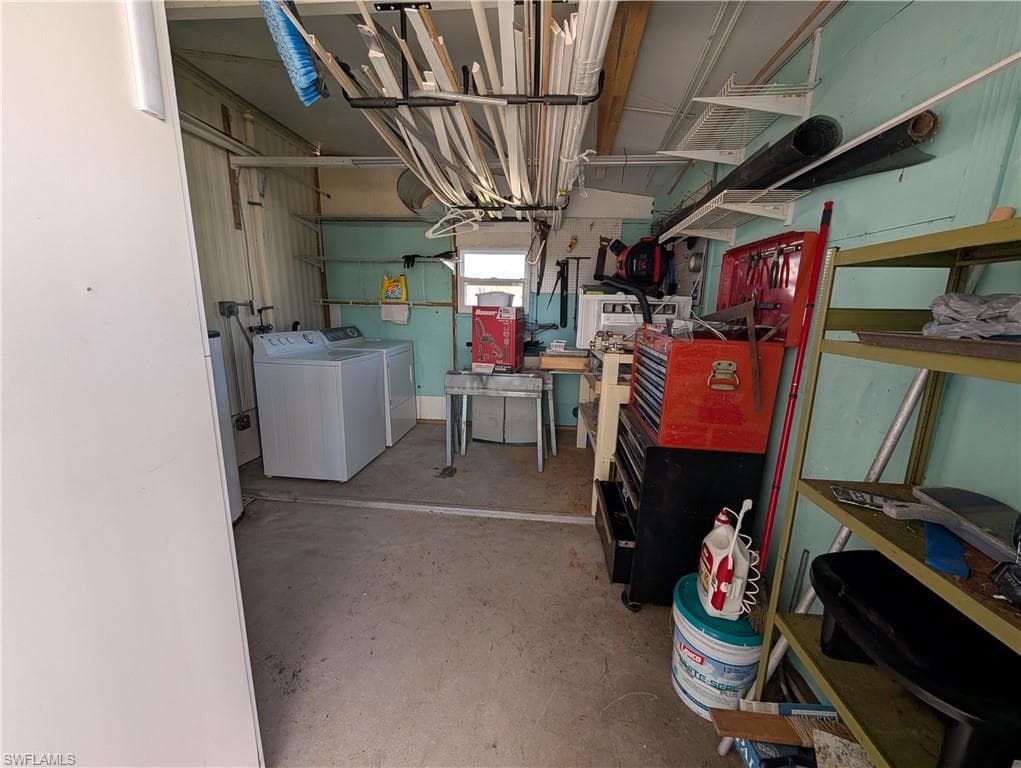 4978 Mullette LN-17