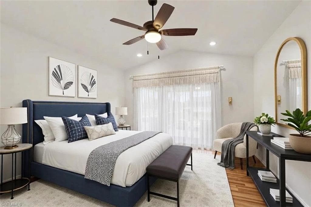 2562 SW 27th PL-5