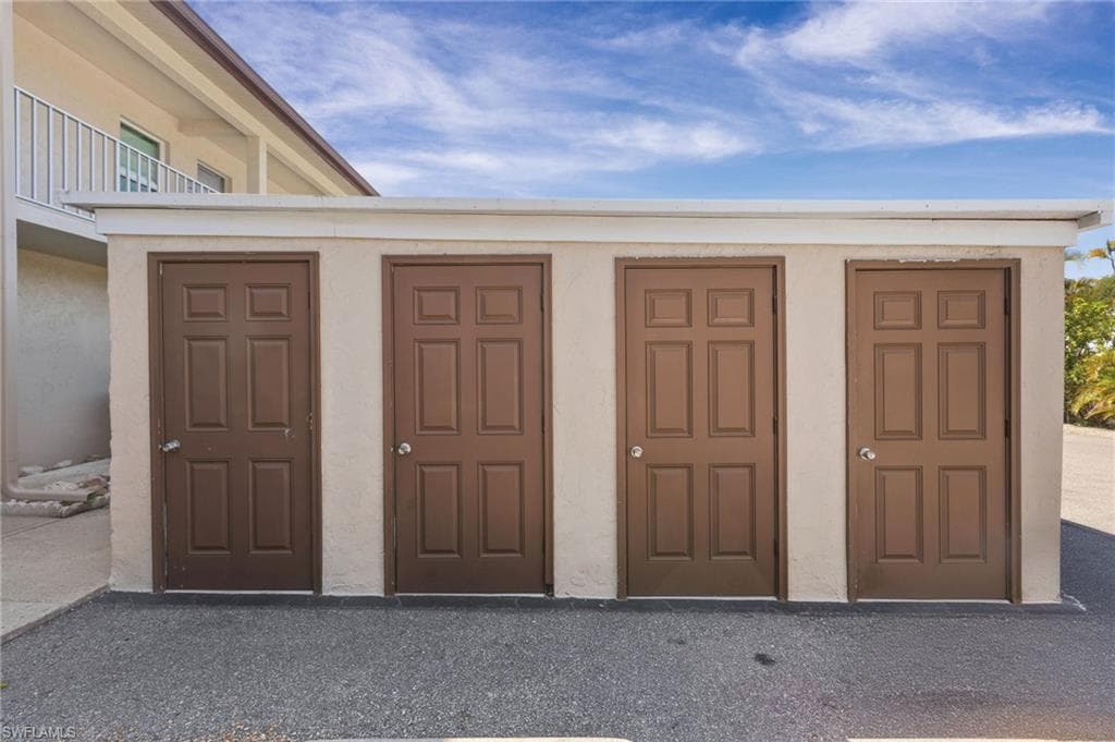 16051 Dublin CIR 202-30