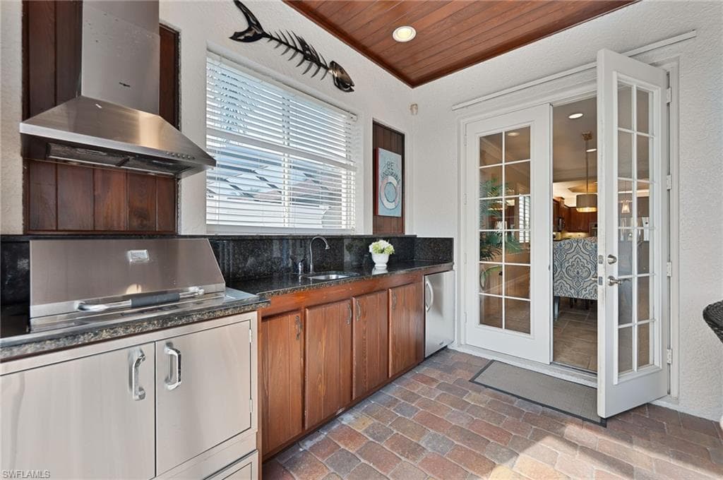 26240 Prince Pierre WAY-16