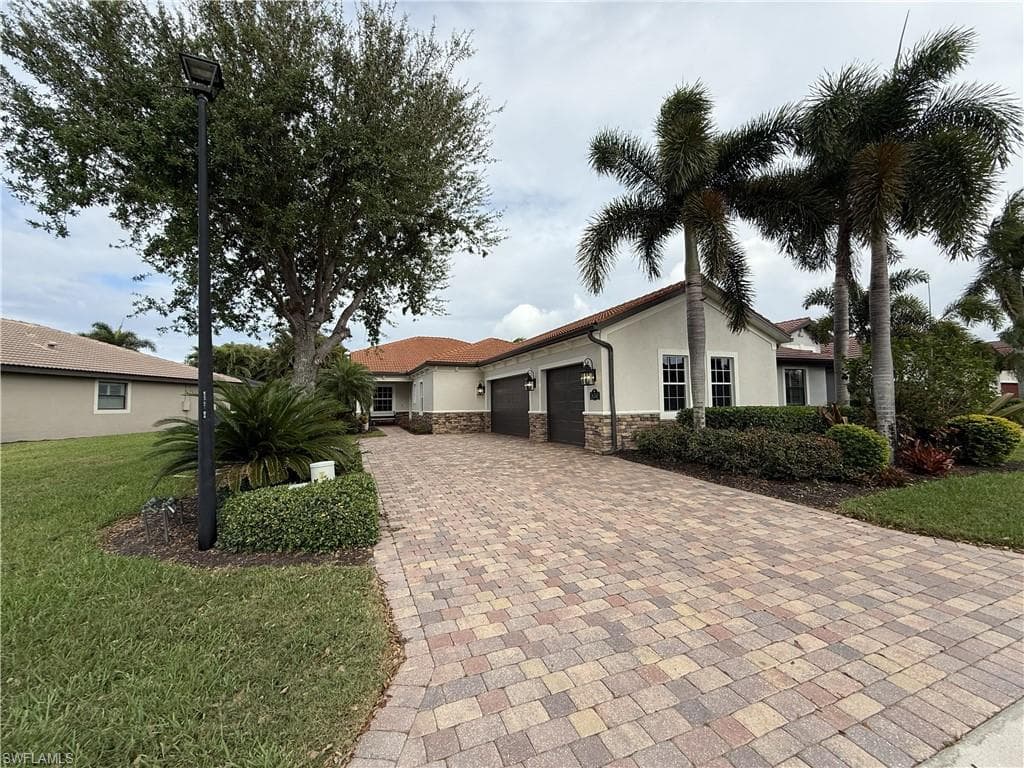 26240 Prince Pierre WAY-2