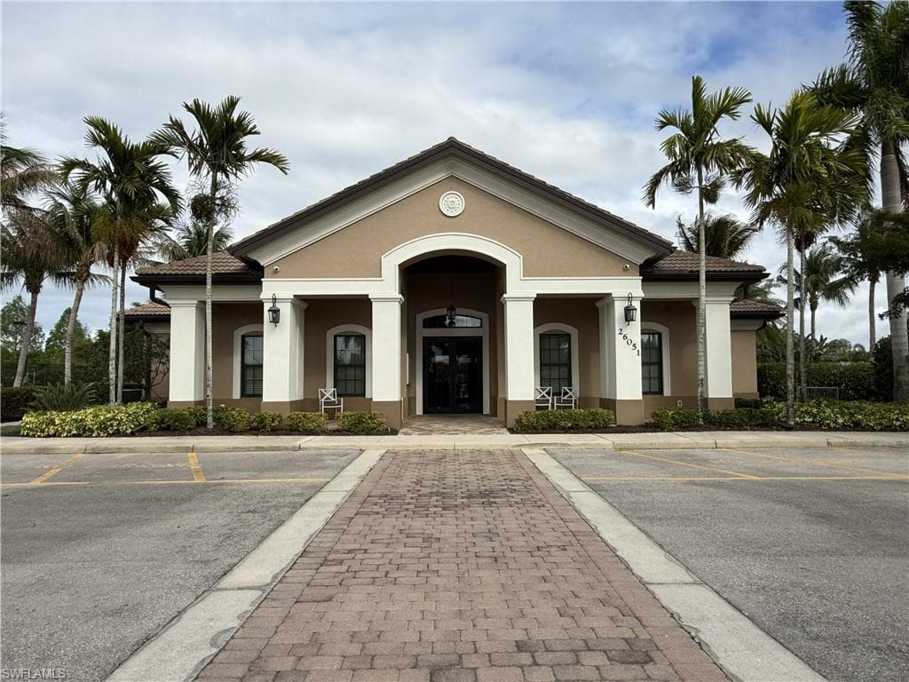 26240 Prince Pierre WAY-17