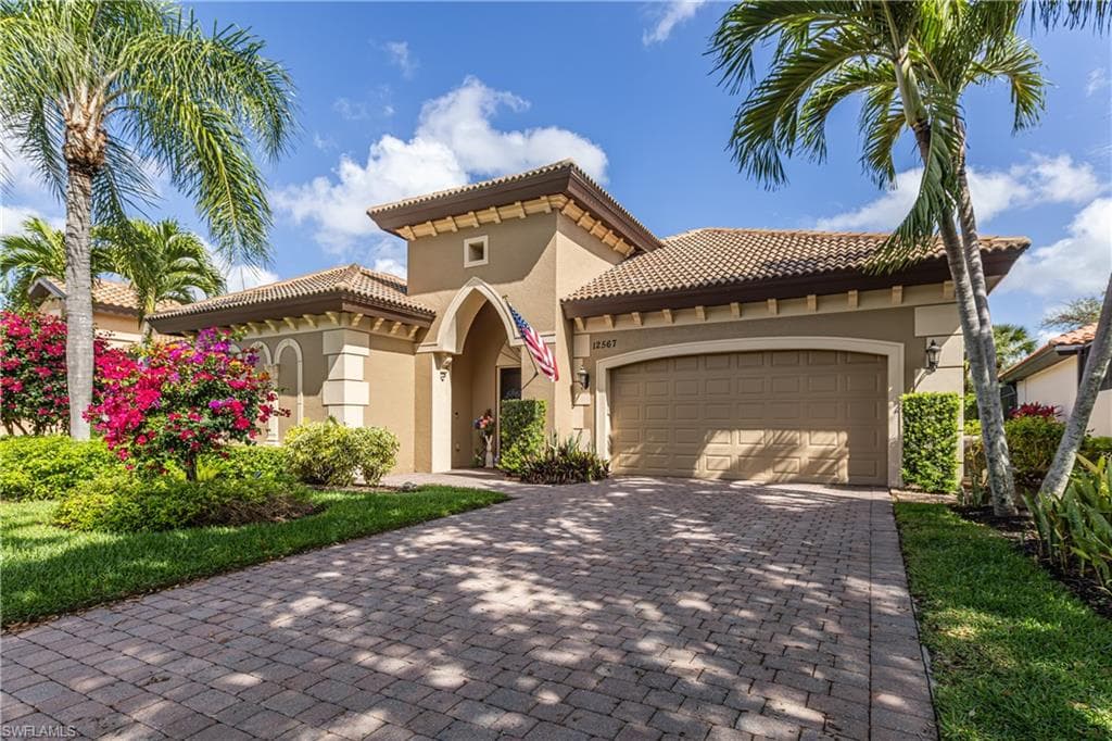 12567 Grandezza CIR-1