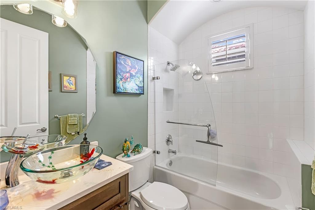 12567 Grandezza CIR-21