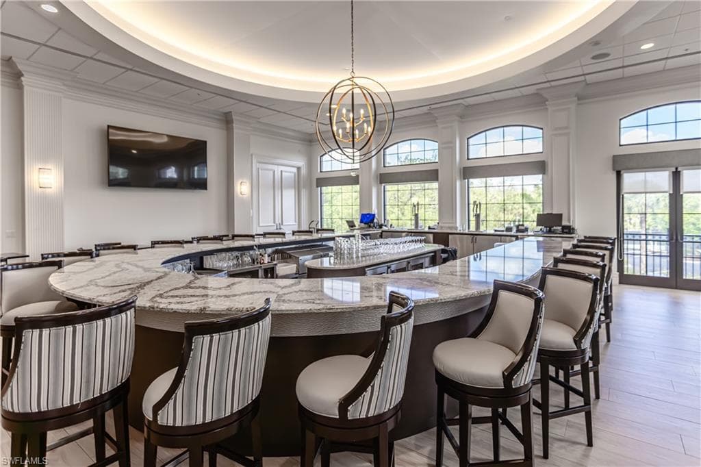 12567 Grandezza CIR-32