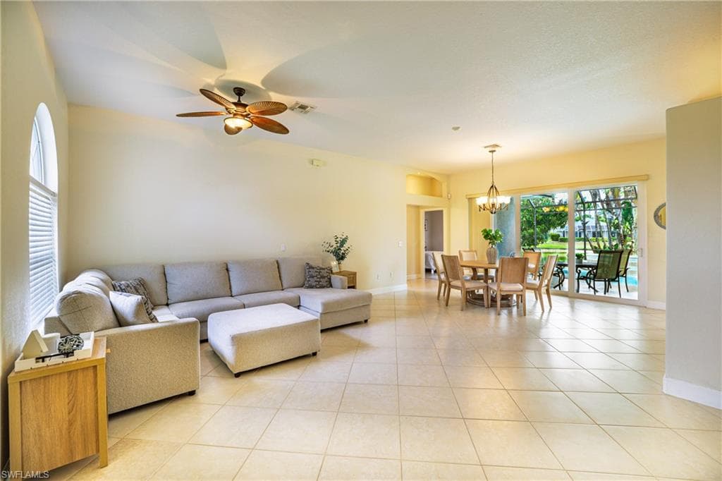 5235 Malvern CT-4