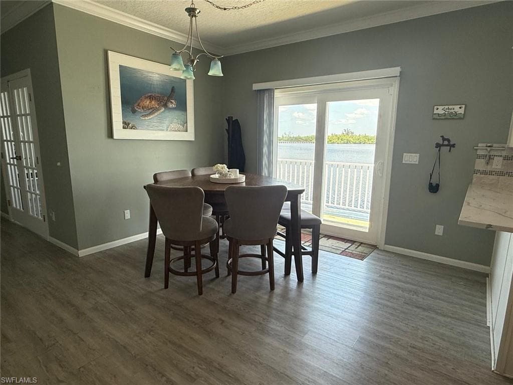 4835 Riverside DR-6