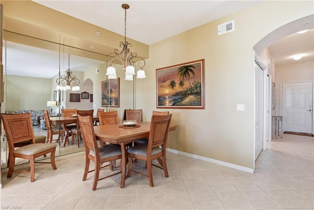 2730 Cypress Trace CIR 2812-11