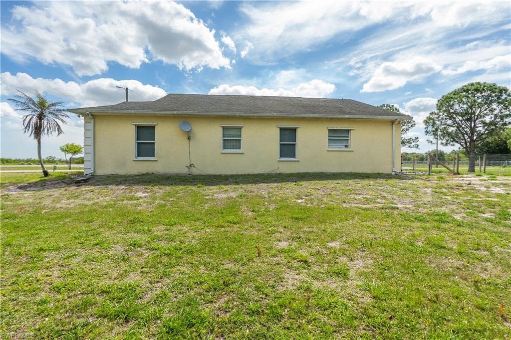 166 Pine Cone AVE-27