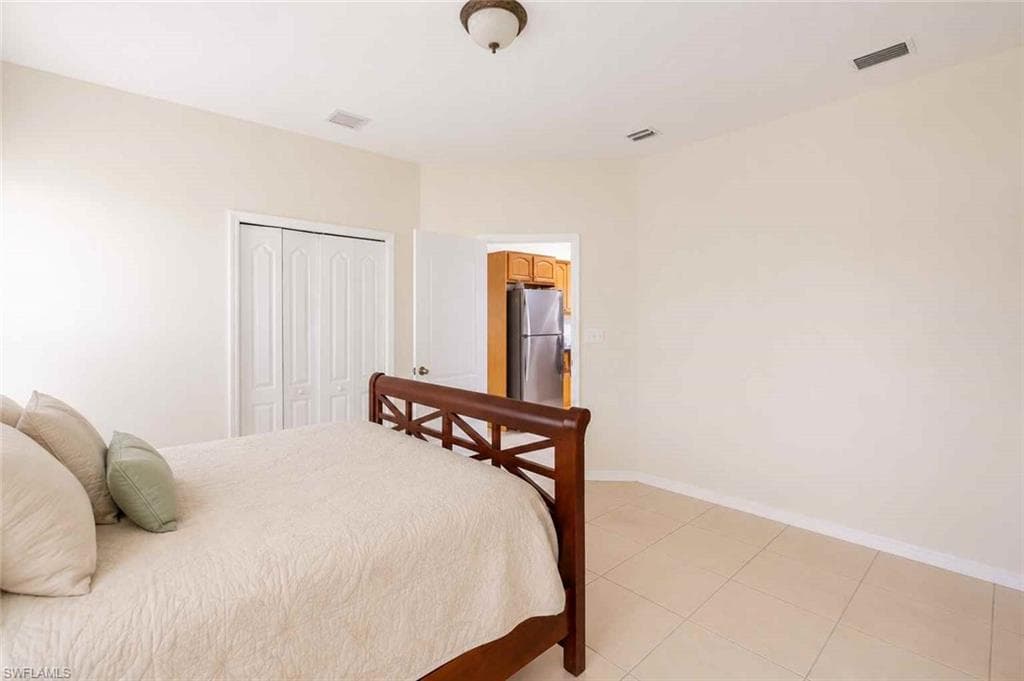 166 Pine Cone AVE-42