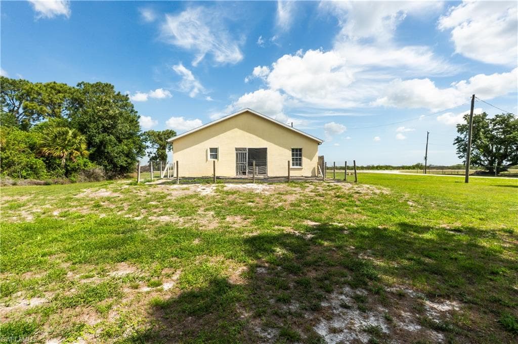 166 Pine Cone AVE-26