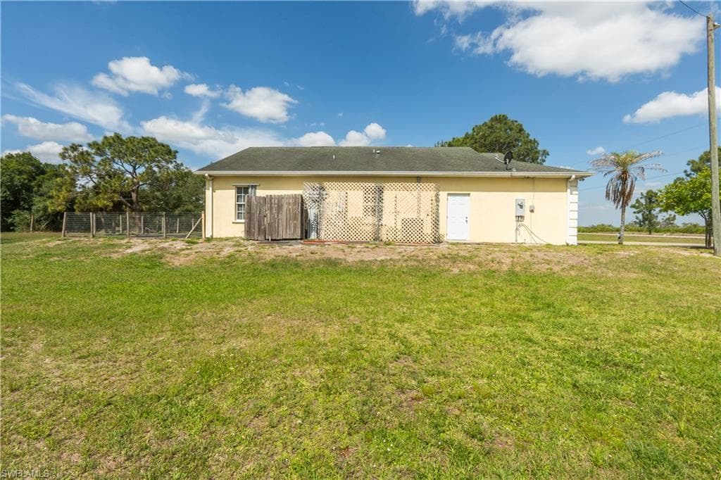 166 Pine Cone AVE-28