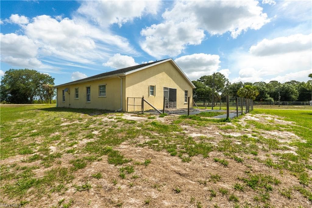 166 Pine Cone AVE-30