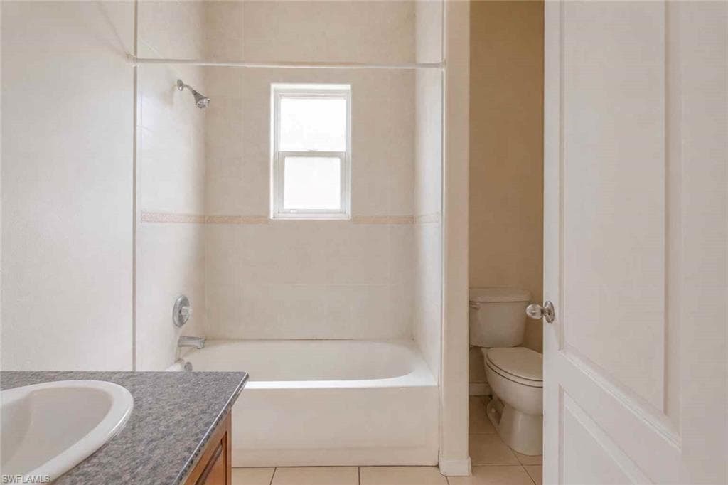 166 Pine Cone AVE-33