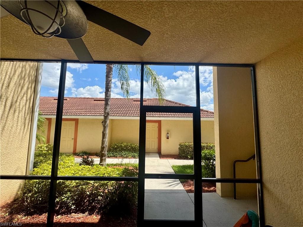 13761 Julias WAY 311-2