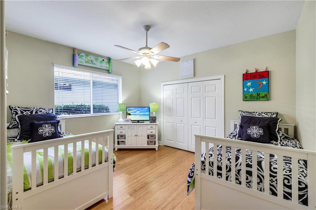 15930 Catalpa Cove DR-26