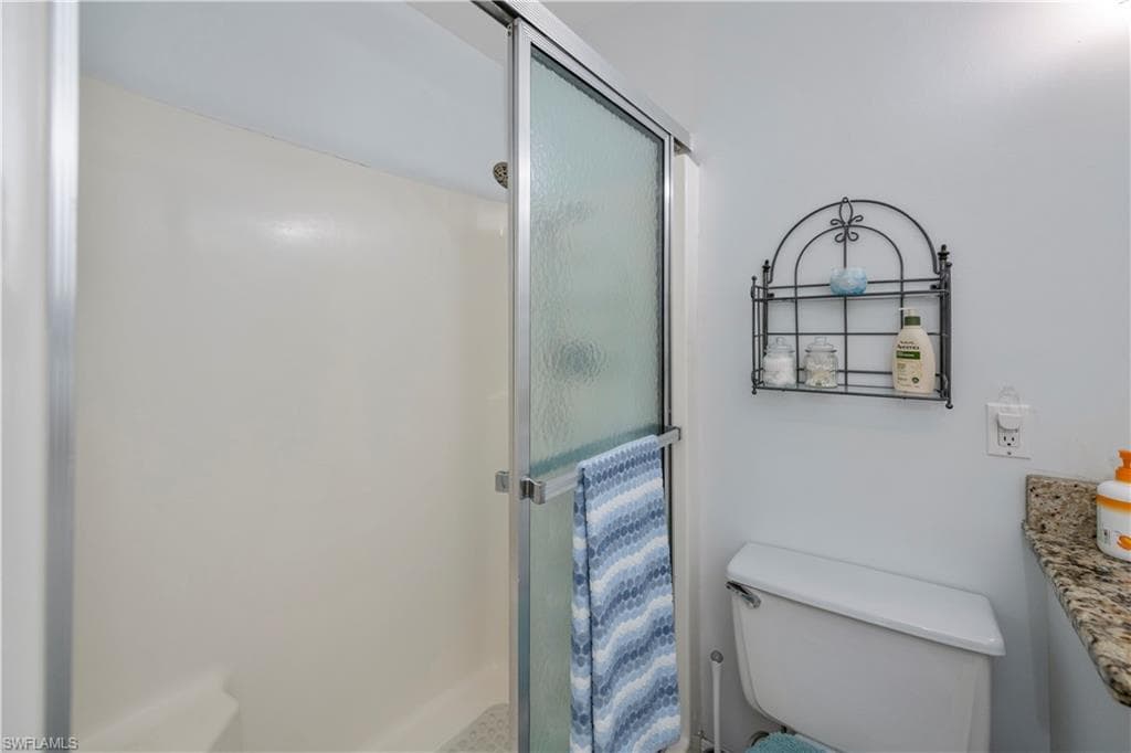5705 Harbour Club RD-22