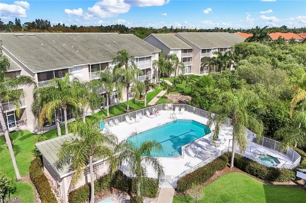 28851 Bermuda Lago CT 304-22