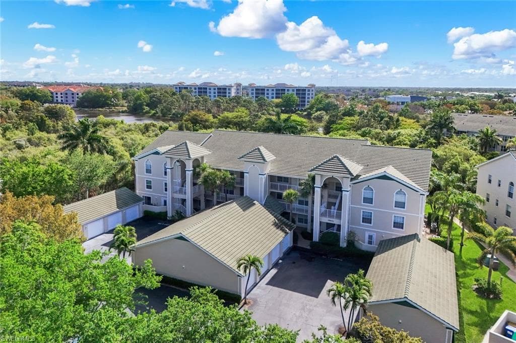 28851 Bermuda Lago CT 304-21