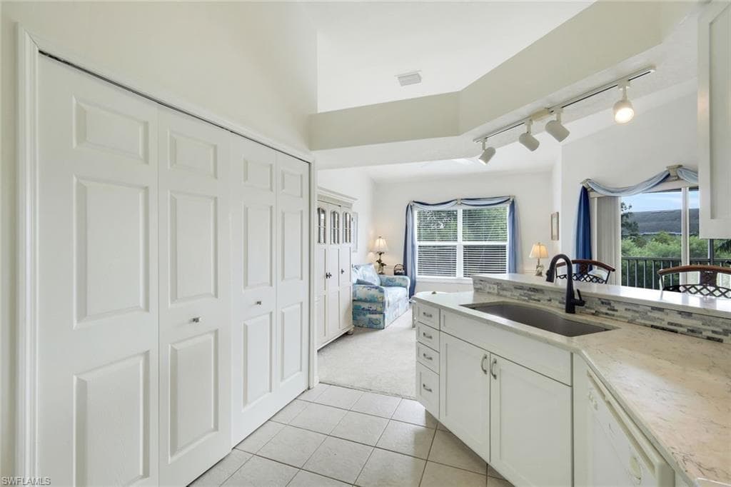 28851 Bermuda Lago CT 304-10