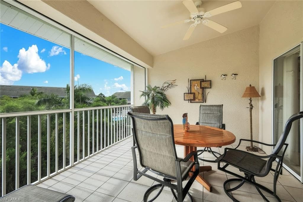 28851 Bermuda Lago CT 304-18