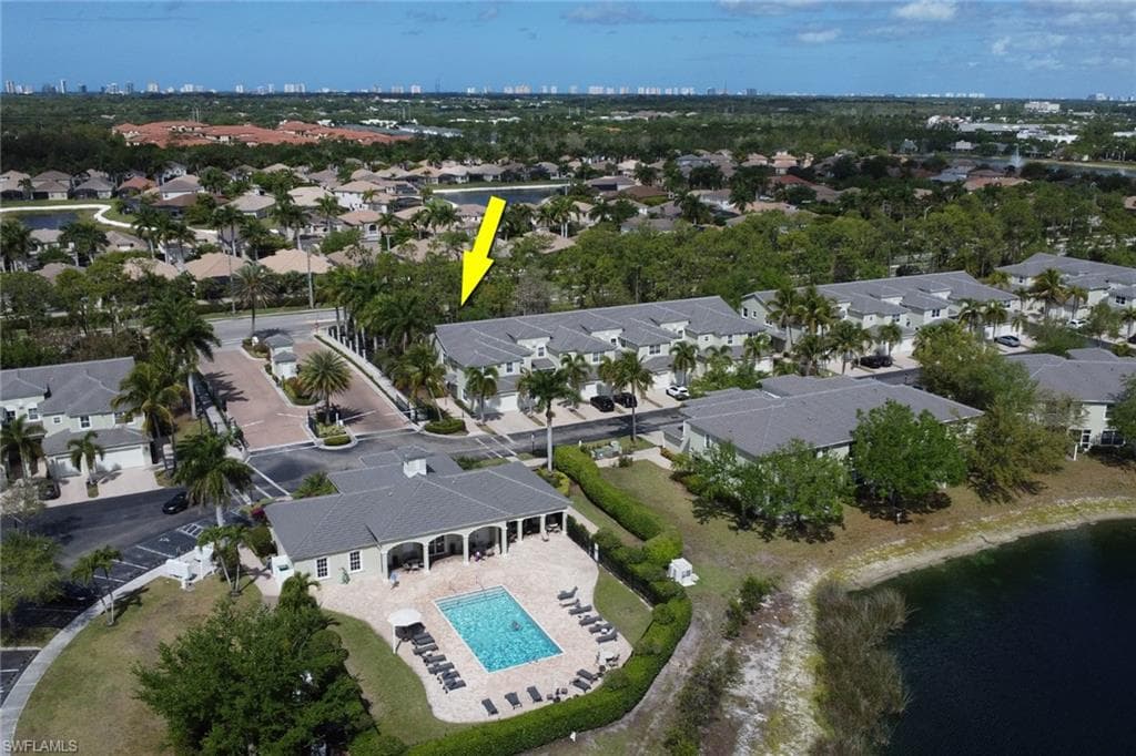 1465 Mariposa CIR 201-29