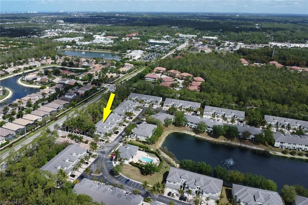 1465 Mariposa CIR 201-33