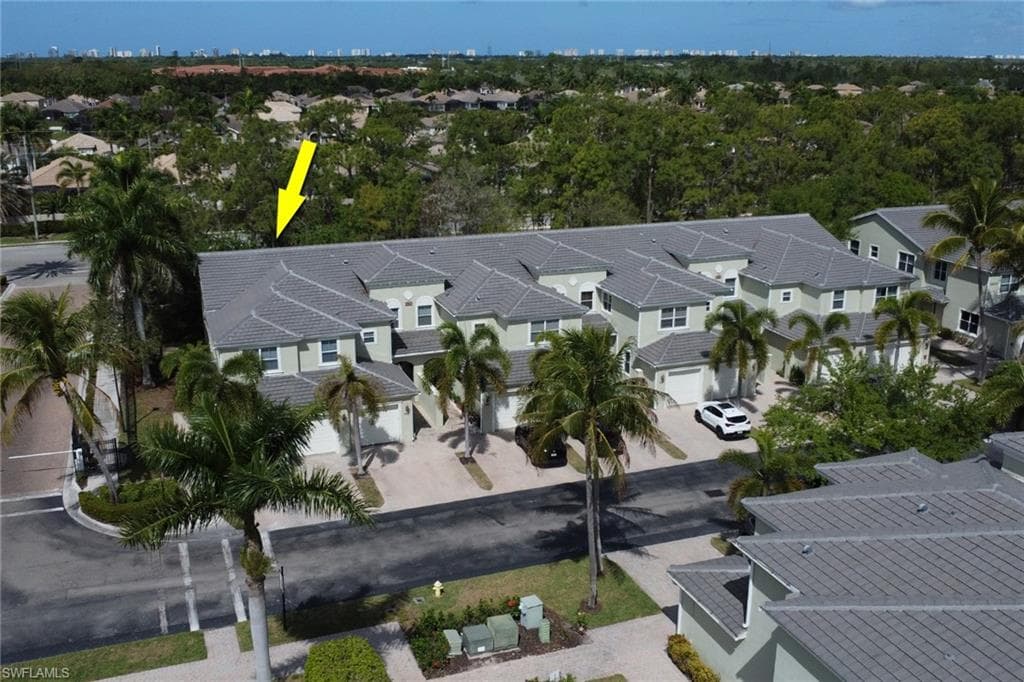 1465 Mariposa CIR 201-28