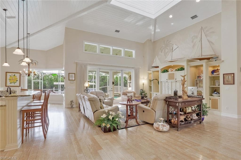 1510 Chesapeake AVE-2