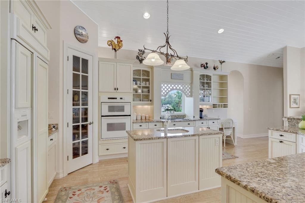 1510 Chesapeake AVE-7
