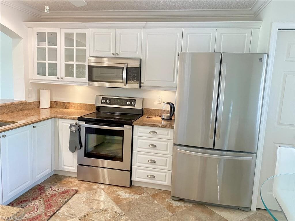 7145 Dennis CIR D-205-13