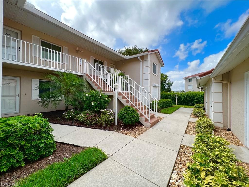 7145 Dennis CIR D-205-17