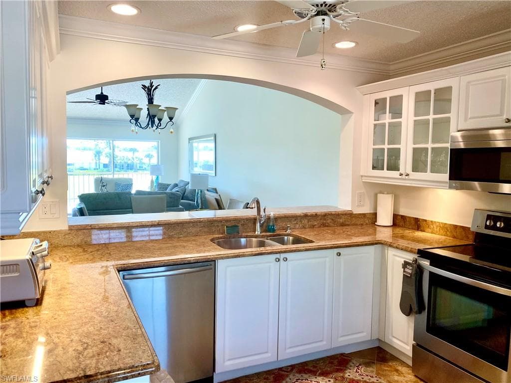 7145 Dennis CIR D-205-14