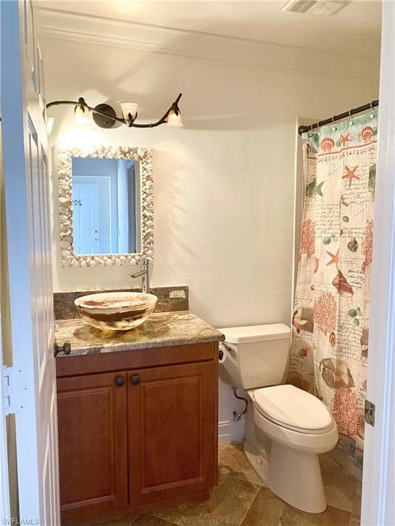 7145 Dennis CIR D-205-10