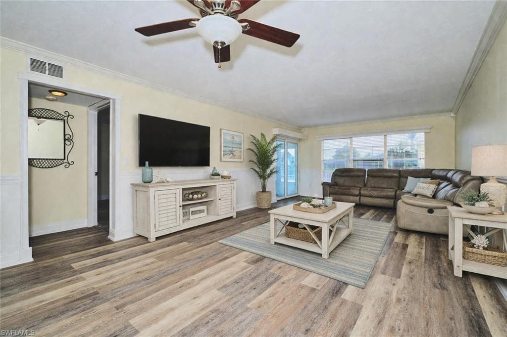 4707 SE 5th AVE 102-3