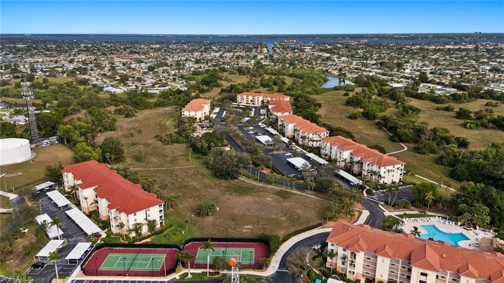 4015 Palm Tree BLVD 304-35