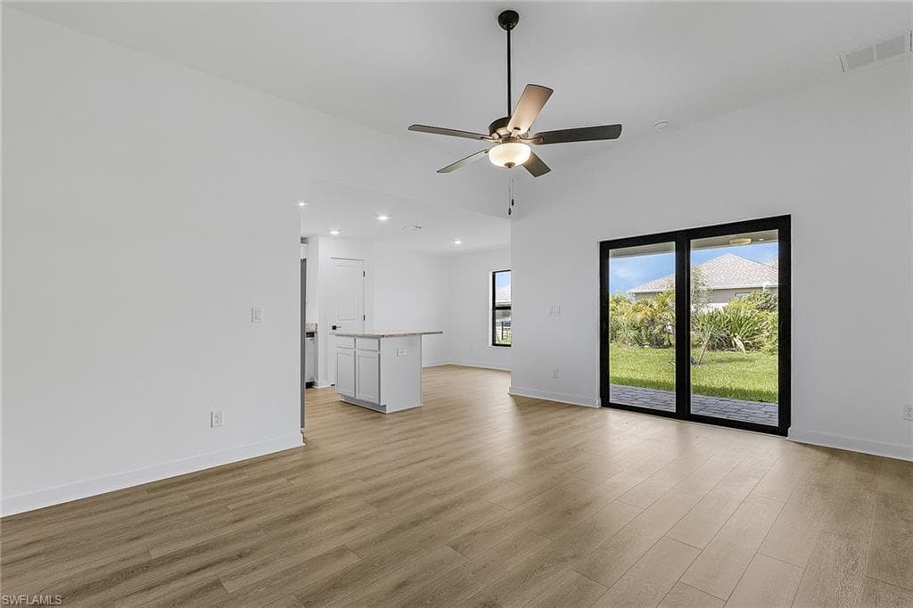 1006 NW 21st TER-4