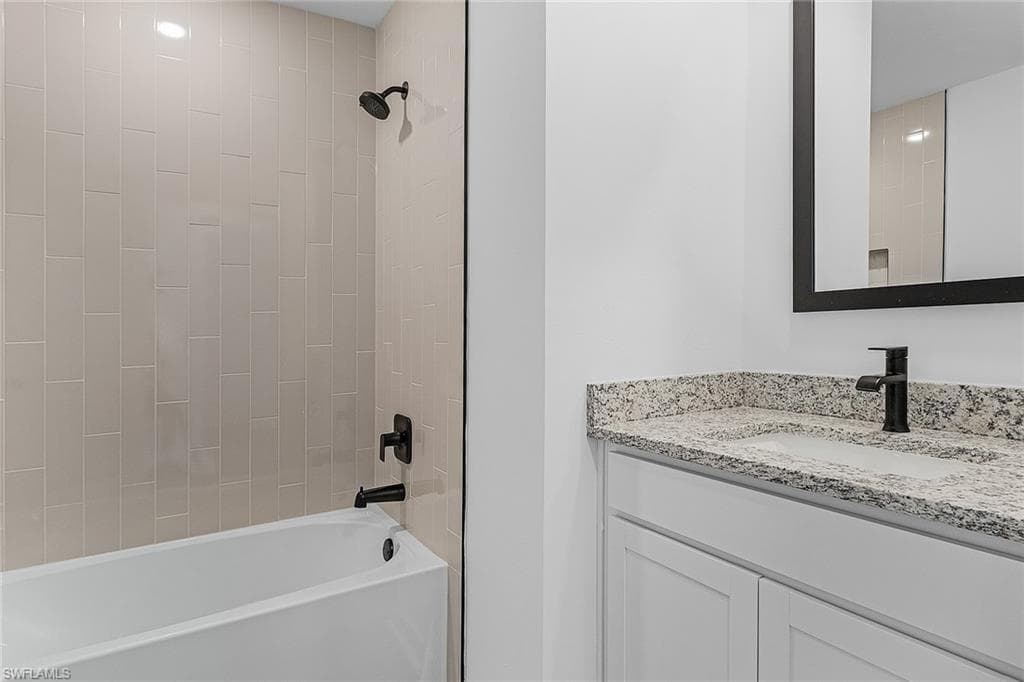 1006 NW 21st TER-7