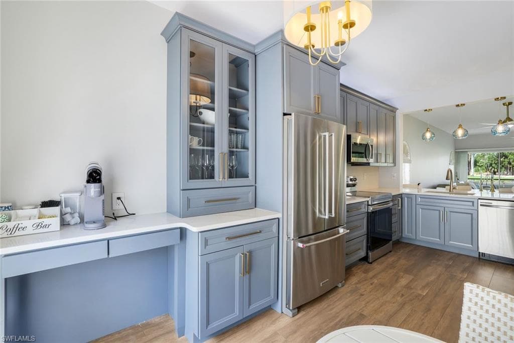 555 Augusta BLVD 3-1-6