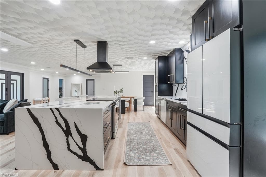 3931 W Riverside DR-10