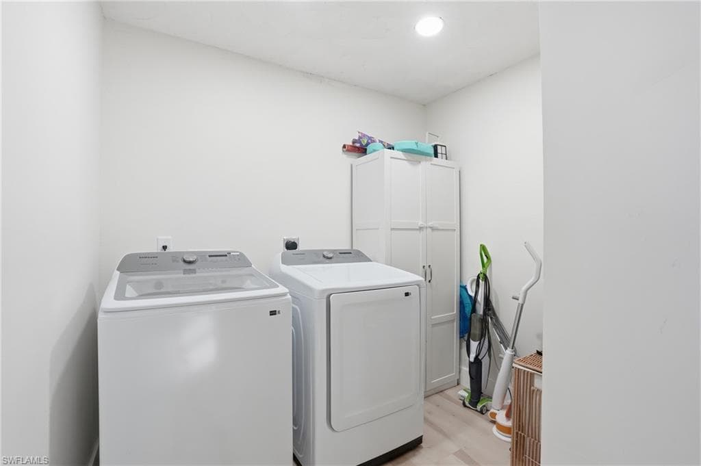 3931 W Riverside DR-34
